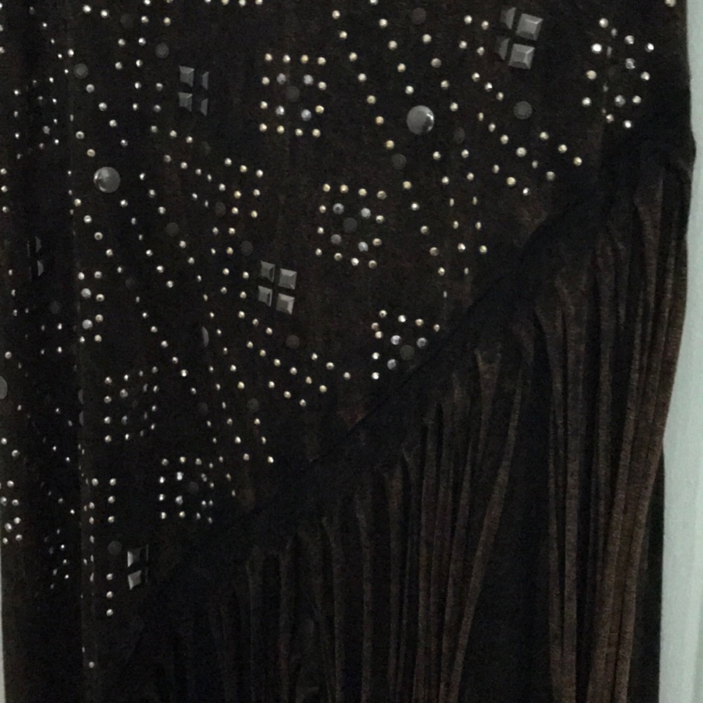 Fringe Top - Picture 3 of 3
